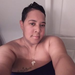 Meet your Posher, Clara